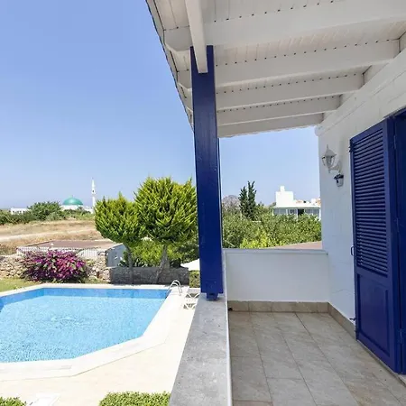1 Bedroom House With Private Garden And Pool In 아파트 얄리카베크