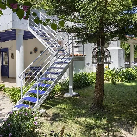 Daire 1 Bedroom House With Private Garden And Pool In *